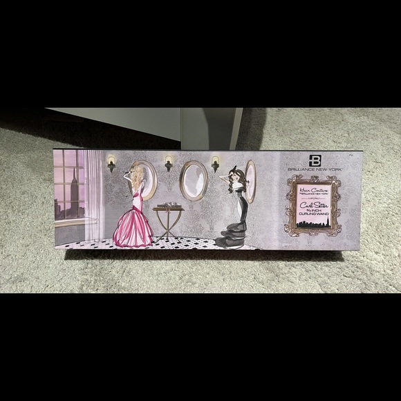 Brilliance New York Diamond Infused 3/4 inch curling wand - Picture 3 of 3